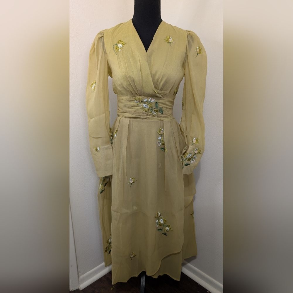 Nap Embroidered Cottagecore Floral Fairy Goddess Whimsical Country Dress M NWT